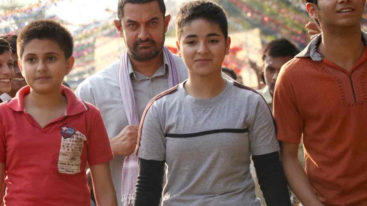 आमिर खानचा 'दंगल' हा बॉलिवूडच्या इतिहासातील सर्वाधिक कमाई करणारा चित्रपट आहे.