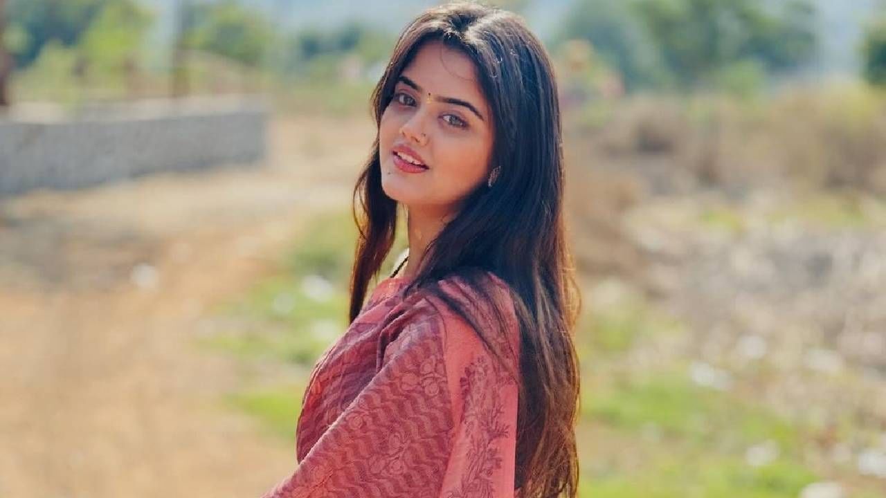 या मालिकेत केतकी कुलकर्णी ही मोहन नावाच्या मुलाची भूमिका साकारत आहे. केतकी कुलकर्णी म्हणाली की, माझे केस कट केल्यानंतर मी खूप रडले.