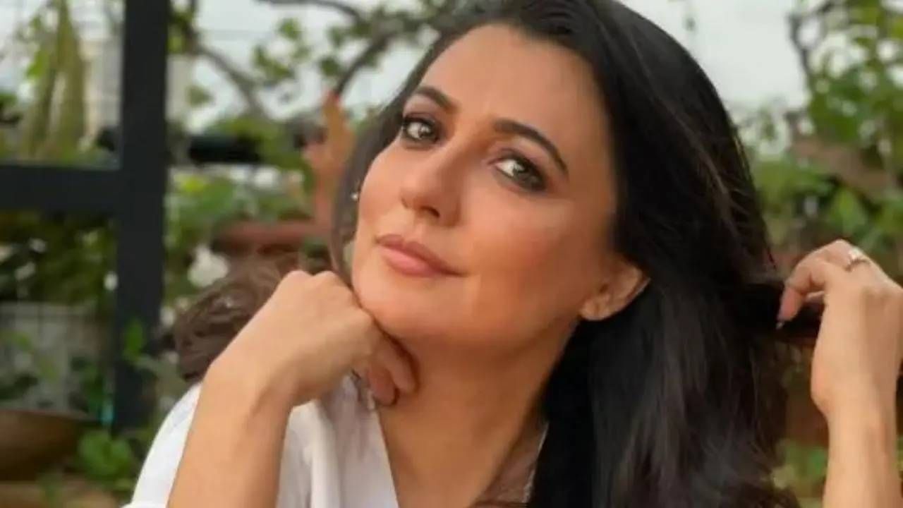 मिनी माथुर म्हणाली की, प्रेग्नंट राहिल्यानंतर तिला शोमधून बाहेर रस्ता दाखवण्यात आला. यानंतर मला खूप जास्त वाईट वाढल्याचे देखील मिनी माथुर हिने सांगितले.