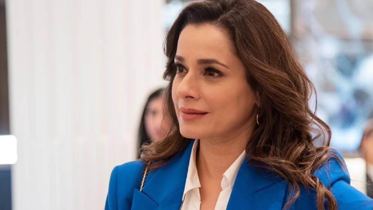 मी घरातून ऑफिसला जायची आणि ऑफिसमधून घरी यायची आणि आई आणि बायकोच्या जबाबदाऱ्या पार पाडत असत. मी आता धमाकेदारपणे परत आले आहे. 