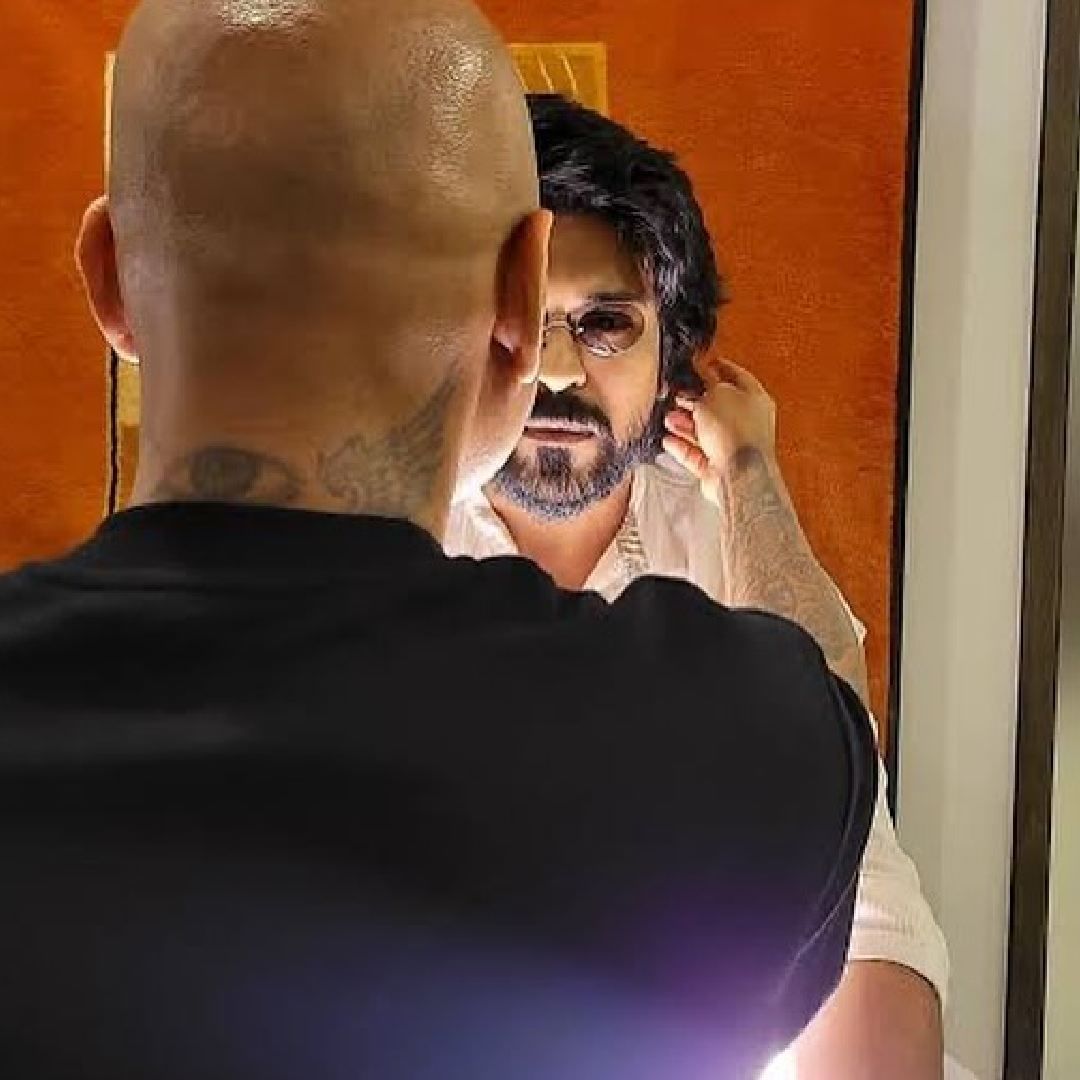 जेव्हा आलिमने मिठीबाई कॉलेजमध्ये प्रवेश घेतला, तेव्हा तो करिअरमध्ये नेमकं काय करावं या संभ्रमात होता. मात्र वयाच्या सोळाव्या वर्षी त्याने निर्णय घेतला की वडिलांच्या हकीम ब्रँडला पुढे घेऊन जायचं.  