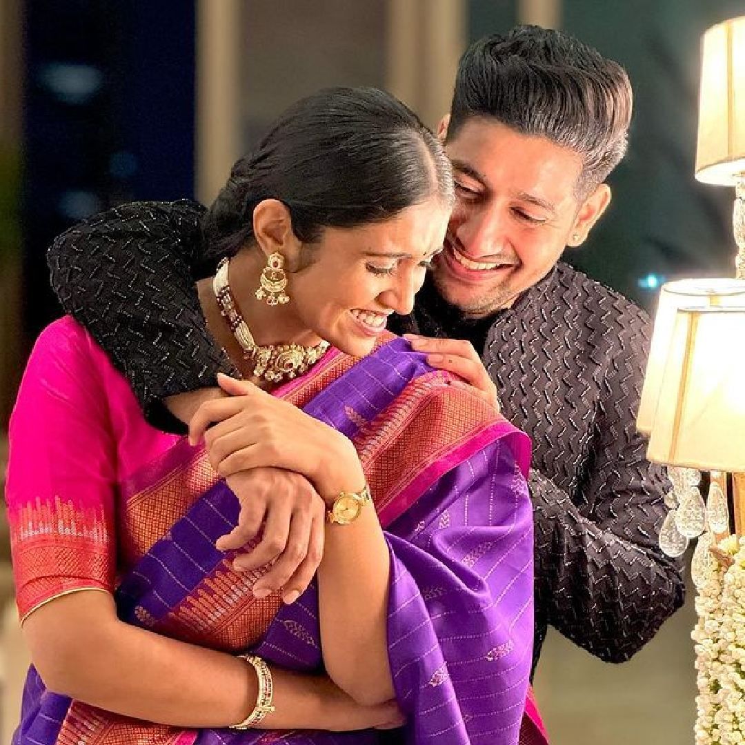 रिंकू आणि आकाशची जोडी रातोरात देशभरात हिट ठरली होती. यातील प्रत्येक कलाकाराने प्रेक्षकांच्या मनावर विशेष छाप सोडली. 'सैराट'मधील गाणी आजही प्रचंड लोकप्रिय आहेत.