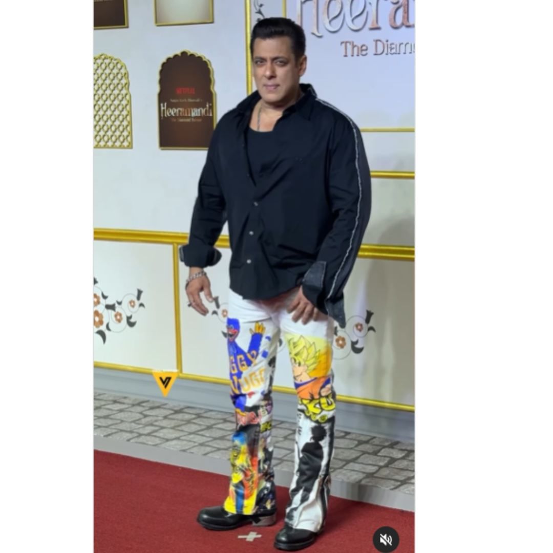 'हिरामंडी' या वेब सीरिजच्या स्क्रिनिंगसाठी पोहोचलेल्या सलमानचा लूक सगळ्यांत हटके होता. त्याने काळ्या रंगाचा शर्ट आणि त्याखाली ड्रॅगन बॉल झे़ड प्रिंटची पँट घातली होती. त्याच्या पँटवर जे डिझाइन्स होते, ते सर्व ॲनिम कॅरेक्टर्स होते.  