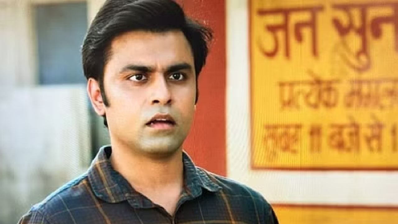 या सीरिजच्या तिसऱ्या सिझनसाठी सर्वाधिक मानधन जितेंद्र कुमारला मिळालं आहे. यामध्ये त्याने सचिवजी अर्थात अभिषेक त्रिपाठीची भूमिका साकारली आहे. या सीरिजच्या एका एपिसोडसाठी त्याला 70 हजार रुपये मानधन मिळालं आहे.