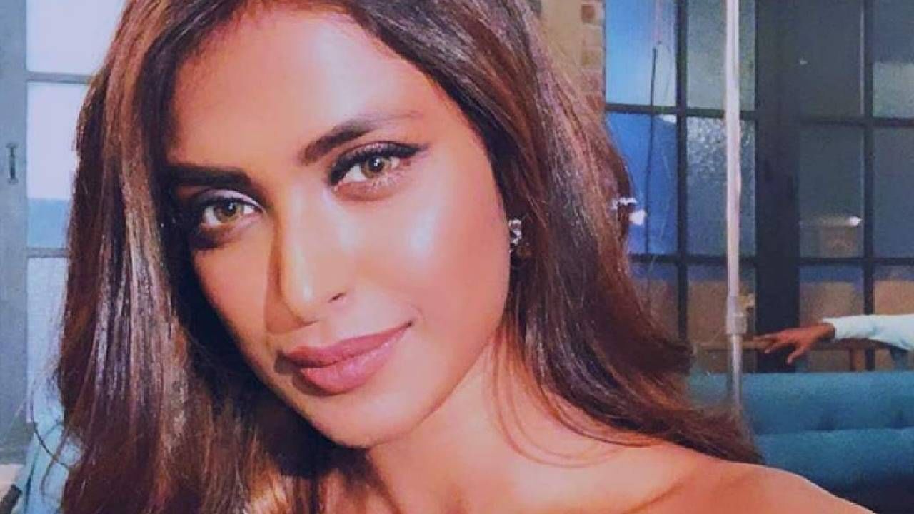 पोलमी दास ही इटेलियन बॉयफ्रेंड Alpaone याला डेट करत होती आणि दोन वर्षांपासून ते रिलेशनमध्ये होते. मात्र, त्यानंतर त्यांचे ब्रेकअप झाले. अभिनेत्रीने सांगितले की, तिच्यासाठी हे ब्रेकअप नक्कीच सोपे नव्हते.