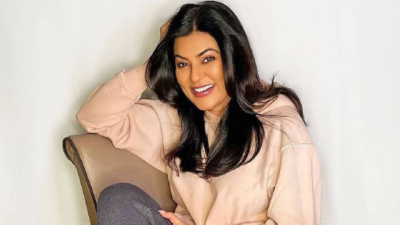 सुष्मिता सेन हिने तिच्या इंस्टाग्रामच्या बायोमध्ये मोठा बदल केला आहे. सुष्मिता सेन हिने तिच्या दुसऱ्या जन्माची तारीख थेट तिथे टाकली आहे.