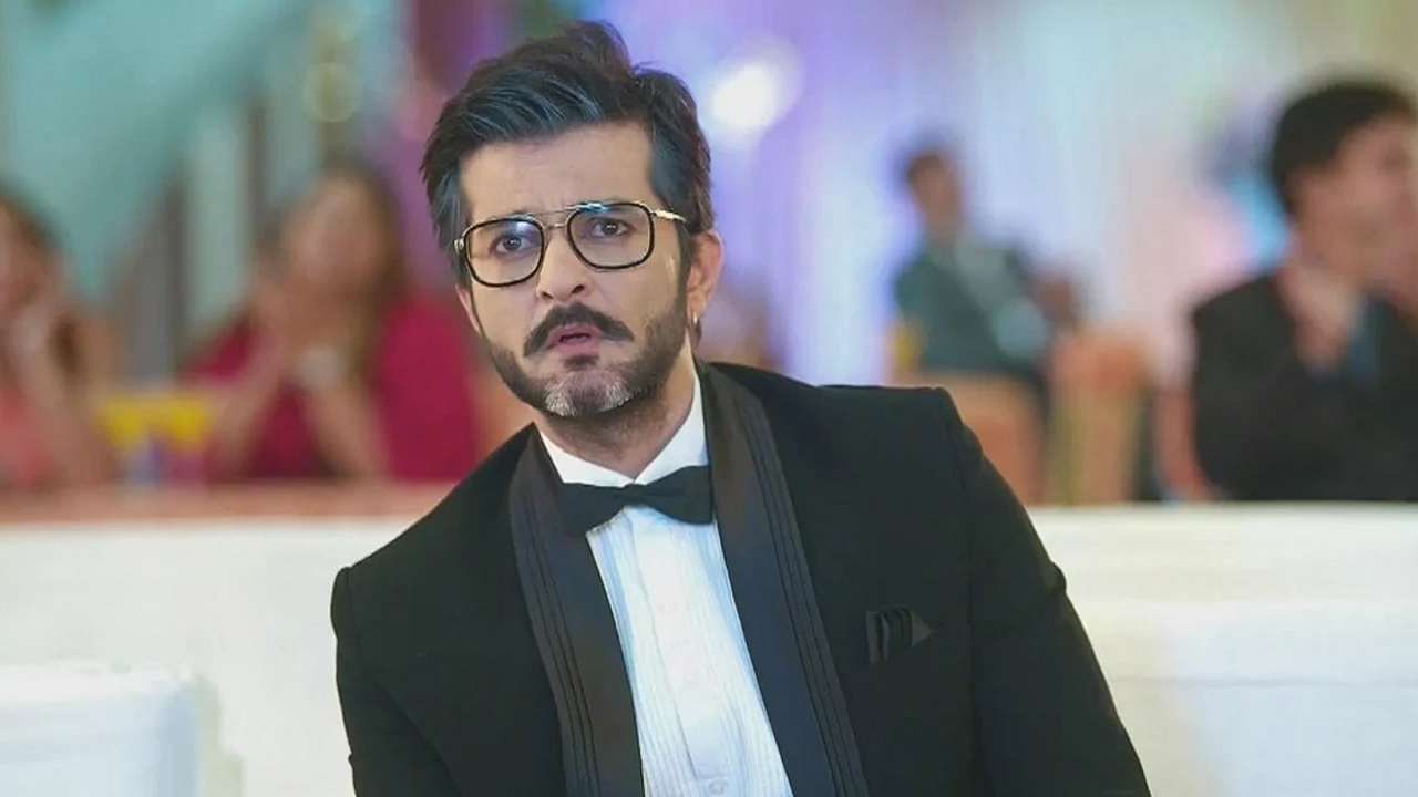 जेव्हा ते लॉकेट एजेच्या हातात येतं तेव्हा तो भयंकर चिडतो आणि लीलाला शिक्षा द्यायचं ठरवतो. लीलाला एजेकडून काय शिक्षा मिळेल, हे मालिकेच्या पुढील भागात पहायला मिळेल.  
