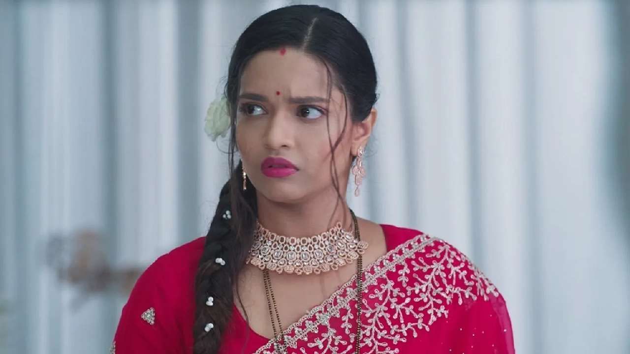 काय असेल आहे अंतराच्या मृत्यूमागचं रहस्य? लीला घेऊ शकेल का सत्याचा शोध ? एजे आणि लीलाच्या नात्यामध्ये फुलेल का प्रेमाची कळी? या सर्व प्रश्नांची उत्तरं प्रेक्षकांना मालिकेच्या आगामी भागात मिळतील. 