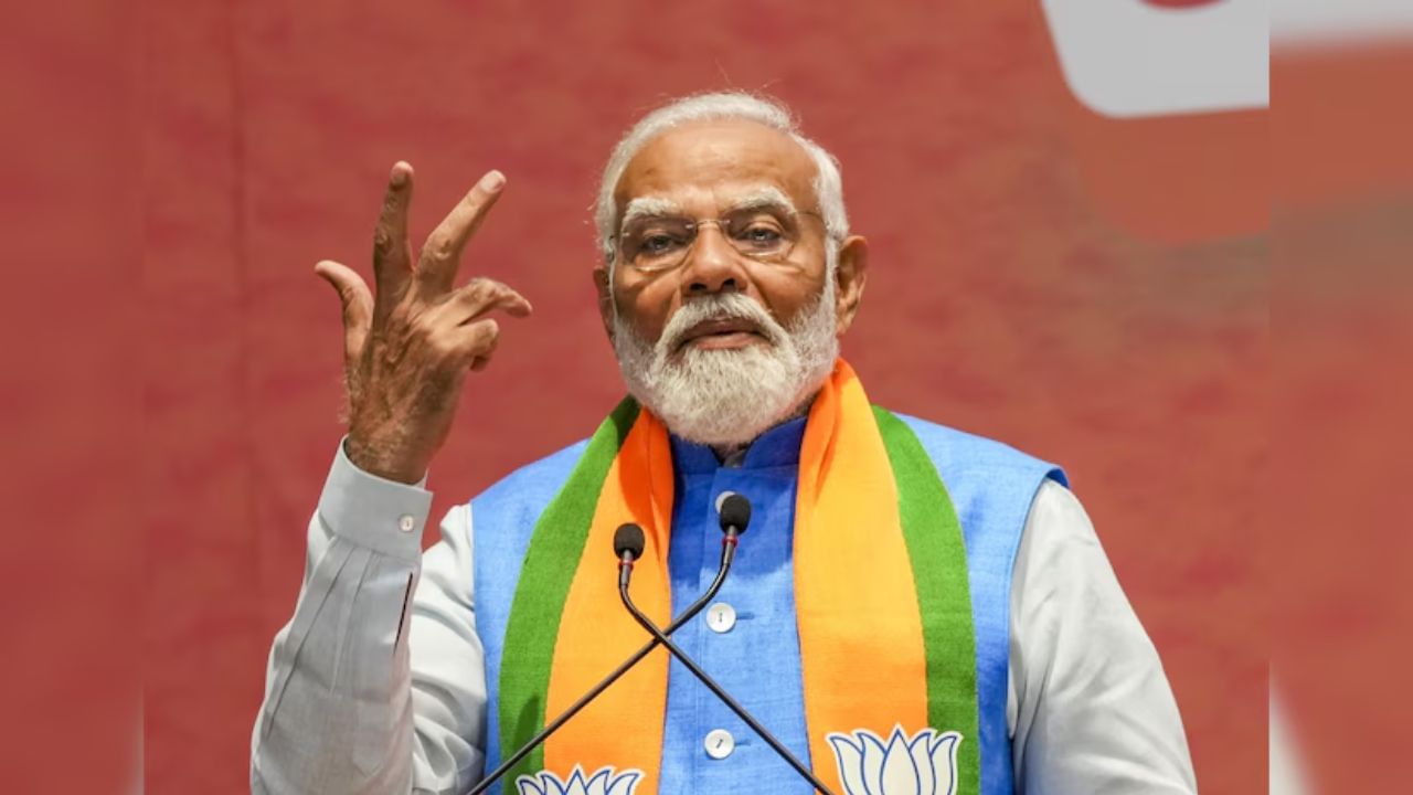 भारताचे पंतप्रधान नरेंद्र मोदी यांचे संपूर्ण जगाला वेड लागले आहे. त्याची एक झलक पाहण्यासाठी चाहते आतुर होतात. इंस्टाग्रामवर पंतप्रधानांना 90.8 दशलक्ष लोक फॉलो करतात.