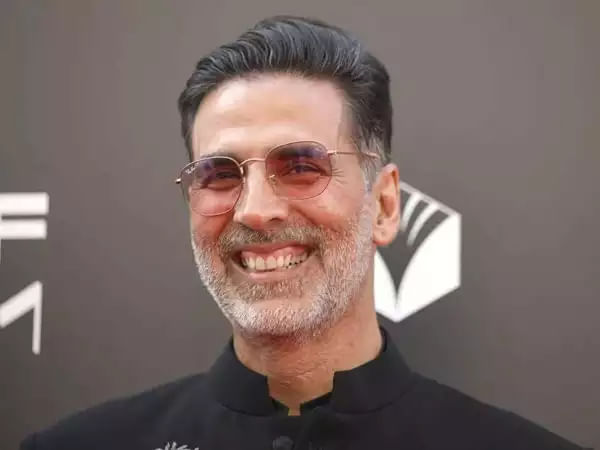Akshay Kumar and Suraj Chavan