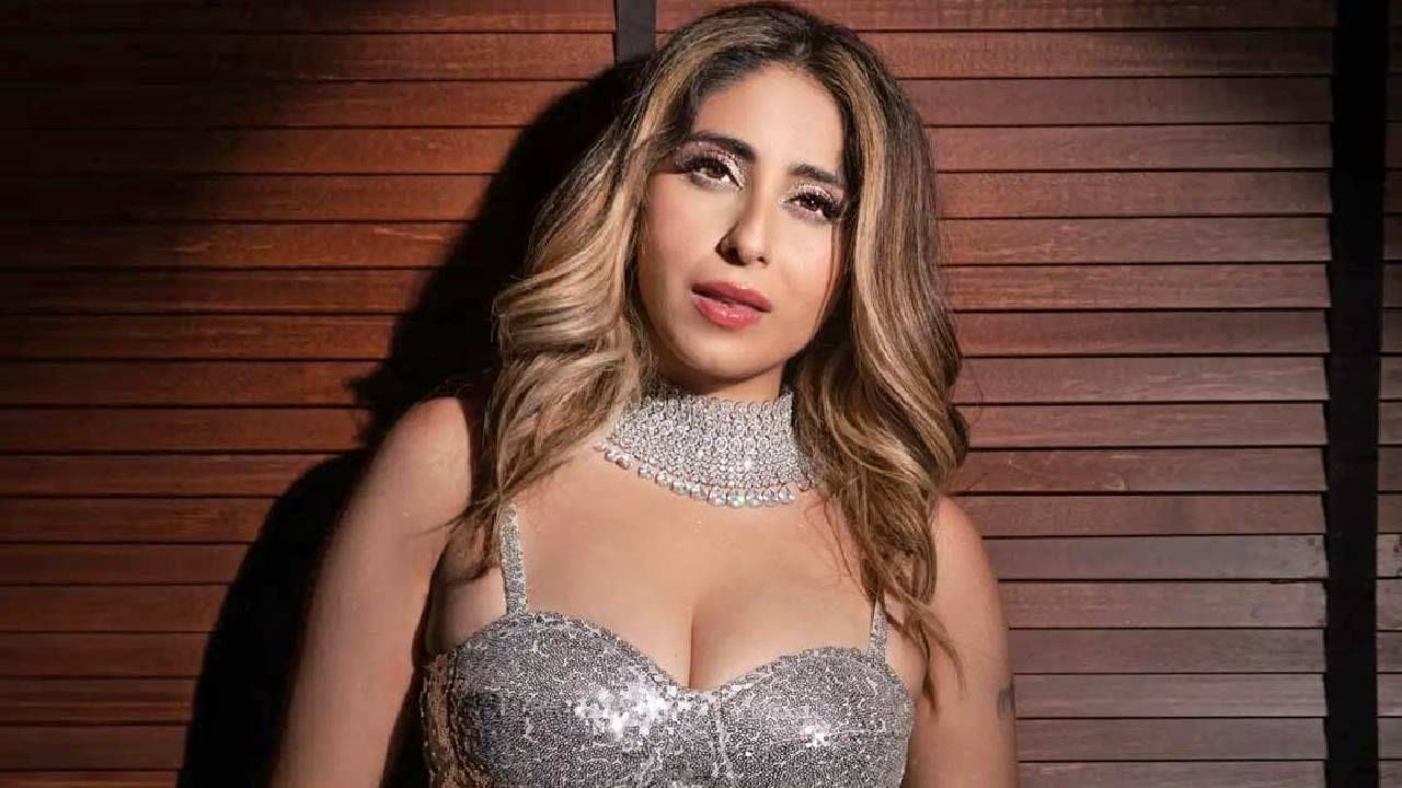 Neha Bhasin