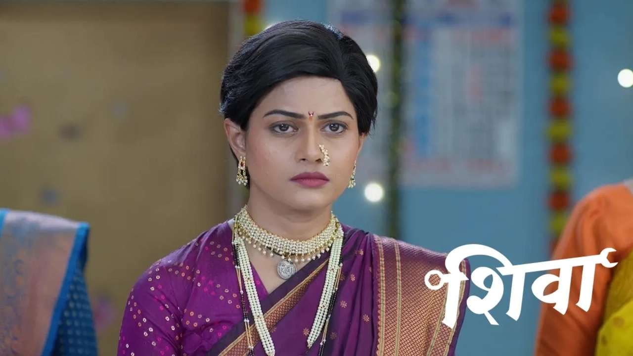 इकडे दहीहंडी जवळ येतेय, पण सिताई  शिवाला दहीहंडीसाठी वस्तीत जायला नकार देते.  शिवा गोपाळकाल्याच्या पूजेची तयारी एकटीच करते. पाना गँग शिवा दहीहंडीसाठी नसणार म्हणून उदास आहे.  