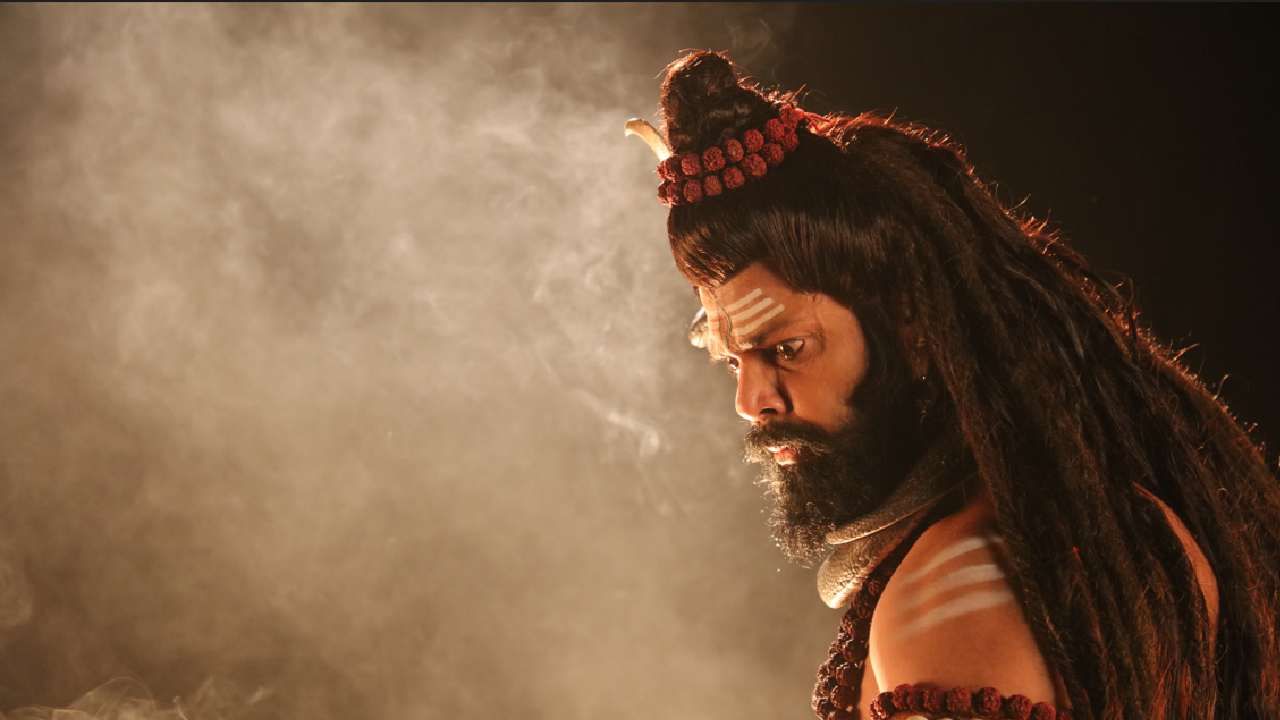 तो इतिहास सविस्तरपणे आणि रोचक पद्धतीने मांडण्याचा प्रयत्न उदे गं अंबे...कथा साडे तीन शक्तिपीठांची या भव्यदिव्य पौराणिक मालिकेतून करण्यात येणार आहे. सुप्रसिद्ध अभिनेते, निर्माते आणि दिग्दर्शक महेश कोठारे यांची कोठारे व्हिजन्स प्रायव्हेट लिमिटेड ही निर्मिती संस्था या भव्य मालिकेची निर्मिती करणार आहे.