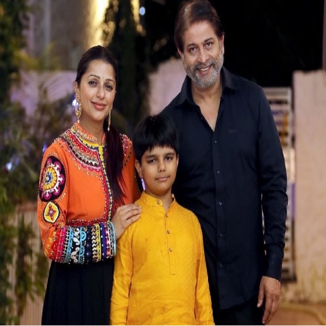 भरत ठाकूरकडून या योग शिक्षकाकडून योग शिकत असताना भूमिका चावला त्यांच्या प्रेमात पडली.4 वर्षे डेटिंग केल्यानंतर 2007 मध्ये दोघांनी लग्न केलं. 2014 मध्ये तिला एक मुलगाही झाला.