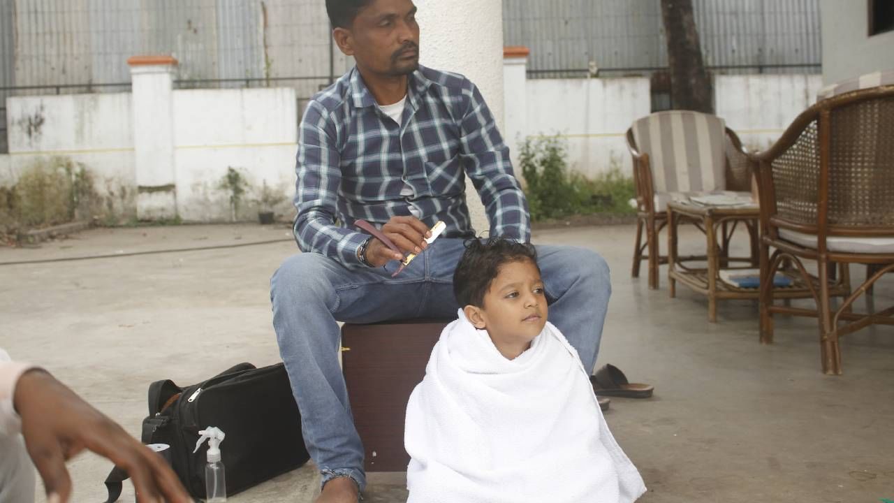 आता केमोथेरपीचा सामना करत असताना अमोलची त्याच्या आजाराशी लढाई अधिक तीव्र होत जाणार आहे. परंतु तो प्रत्येक दिवस पूर्णपणे जगण्याचा दृढनिश्चय करतोय.  