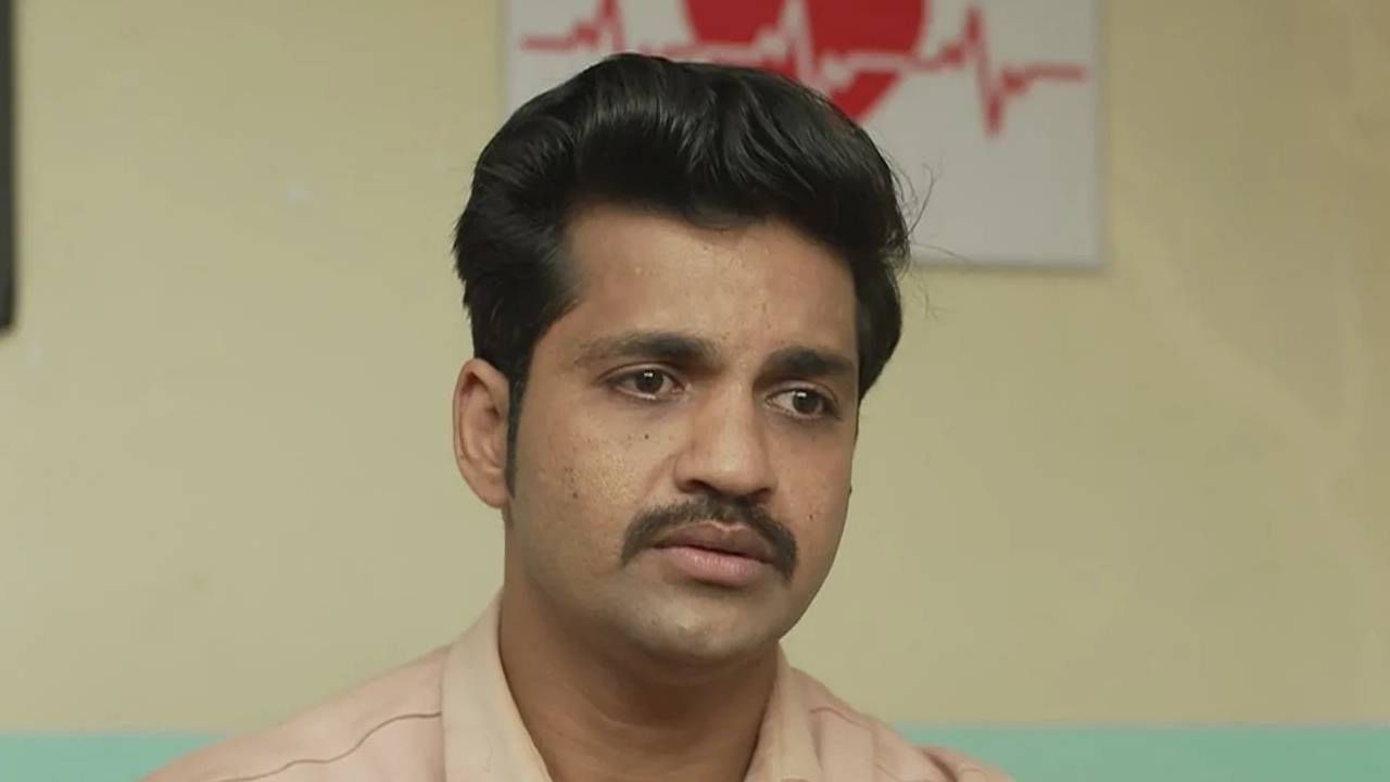 अमोल म्हणतो, 