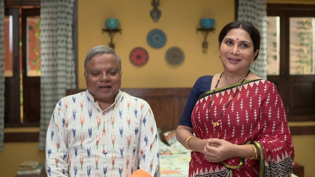 'आई आणि बाबा रिटायर होत आहेत' या मालिकेत स्विटी आणि मकरंदच्या लग्नाच्या निमित्ताने अरुंधती खास हजेरी लावणार आहे. नव्या टीमसोबत काम करताना खूप छान वाटतंय,