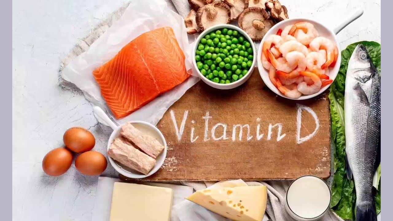 किती ही खा शरीराला लागत नाही असं आपण म्हणतो. तेच डी जीवनसत्त्वाबाबत आहे. अनेकदा डी जीवनसत्व शरीरात शोषलंच जात नाही. त्यामुळे उन्हात फिरल्यावरही पंचनतंत्राच्या गडबडीमुळे डी जीवनसत्व शरिरात शोषले जात नाही. म्हणजेच काय तर शरीराला लागत नाही. त्यामुळे थकवा जाणवतो.