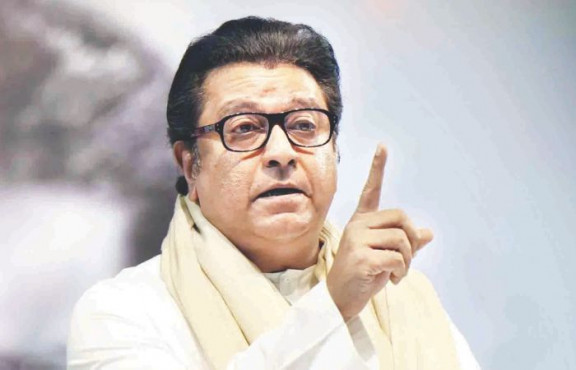 मुख्यमंत्रीपदासाठी मिंधे लाचार आणि चाटुगिरी, राज ठाकरे यांचा घणाघात