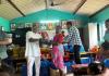 परळची देवी सार्वजनिक नवरात्रोत्सव मंडळातर्फे आदिवासी पाड्यात आधुनिक शैक्षणिक साहित्याचे वाटप