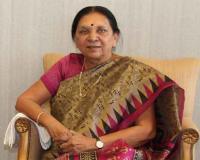 लिव्ह इन रिलेशनशिपमध्ये राहिलेल्या महिला 50 तुकड्यात… उत्तर प्रदेशच्या राज्यपाल आनंदीबेन पटेल यांचे धक्कादायक वक्तव्य