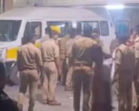 भरधाव कारने घराबाहेर बसलेल्या 8 जणांना चिरडले, 5 जणांचा जागीच मृत्यू; तिघांची प्रकृती चिंताजनक