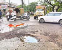अलिबाग तालुक्यातील रस्ते गेले खड्यात; 30 कोटींचा निधी खर्च करूनही मार्गांची अवस्था दयनीय