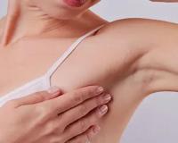 Breast Cancer Symptoms: स्तन किंवा काखेत गाठ दिसतेय? नका करु दुर्लक्ष, असू शकते कॅन्सरची सुरवात, लक्षणं आणि उपचार घ्या जाणून