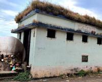 दाभोळ बंदर अस्वच्छतेच्या घेऱ्यात,  मेरीटाईम बोर्डाचे दुर्लक्ष ; अधिकाऱ्यांच्या चौकशीची मागणी 