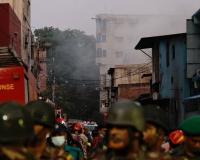 कापडाच्या कारखान्याला भीषण आग, 16 जणांचा होरपळून मृत्यू; अनेक जण गंभीर जखमी