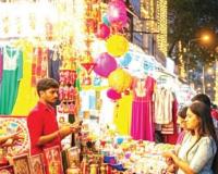 महागाई आणि बेरोजगारी तरीही दिवाळीच्या उत्साहाला उधाण