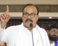 पंतप्रधान आले आणि शेतकऱ्यांच्या हातावर तुरी देऊन फरार झाले, सरकारच्या तुटपुंजी मदतीवरून हर्षवर्धन सपकाळ यांची टीका
