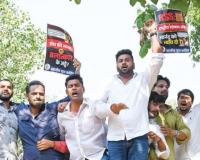 आरएसएस म्हणजे राष्ट्रीय शोषण संघ, केरळमध्ये संघाविरुद्ध जोरदार आंदोलन