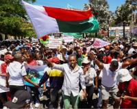 नेपाळनंतर मादागास्करमध्ये Gen Z क्रांती; लष्कराच्या हाती सत्ता, कर्नल बनले देशाचे राष्ट्रपती