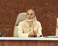 पहिलीपासून हिंदी भाषा सक्तीची नकोच! डॉ.नरेंद्र जाधव यांनी मांडले वैयक्तिक मत