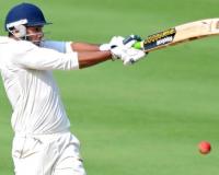 Ranji Trophy 2025-26 – मुंबईविरुद्ध 40 वर्षीय खेळाडूने ठोकलं ऐतिहासिक शतक