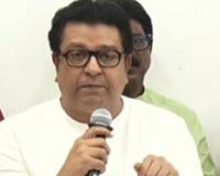 निवडणुका लढवणाऱ्या राजकीय पक्षांनाच मतदार याद्या दाखवत नसतील तर हाच पहिला घोळ, राज ठाकरे यांनी आयोगाला धरलं धारेवर