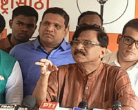 बलुचिस्तान, PoK घेण्याची भाषा करणाऱ्यांकडे आपलाच चषक परत आणण्याची कुवत नाही – संजय राऊत