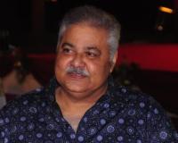 अभिनेते सतीश शाह यांना अखेरचा निरोप