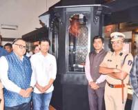 शिवशस्त्र शौर्यगाथा प्रदर्शनाला अखेर सुरुवात; कोल्हापुरात प्रशासनाच्या नियोजनशून्य कारभारावर टिकेची झोड