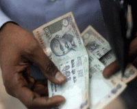 साताऱ्यात आठ महिन्यांपासून ग्रामरोजगार सहाय्यक राबताहेत मानधनाविना