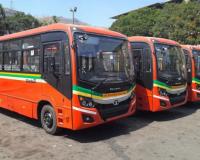 ठाणेकर दिवाळीच्या सुट्टीवर; टीएमटीचा गल्ला अर्ध्यावर, प्रवासी नसल्याने बसेस रिकाम्या धावू लागल्या