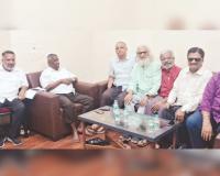 1 नोव्हेंबरच्या विराट मोर्चाची जय्यत तयारी, निवडणूक आयोगाविरुद्ध सर्वपक्षीय धडक; समन्वयासाठी नेत्यांच्या बैठका, भेटीगाठी, पक्ष पातळीवरही कार्यकर्त्यांशी चर्चा