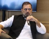 शिक्षण हा मोजक्या लोकांचा विशेषाधिकार नसावा, प्रत्येक मुलाला शिकण्याचं आणि विचार करण्याचं स्वातंत्र्य असलं पाहिजं – राहुल गांधी