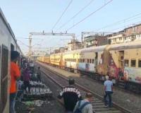Palghar News – विरार-वैतरणा स्थानकादरम्यान विद्युतपुरवठा खंडित, डहाणूकडे जाणारी वाहतूक खोळंबली