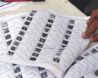 शेवटच्या चार दिवसांत साडेसहा लाख मतदार वाढले कसे? काँग्रेसचा आयोगाला सवाल