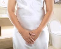 महिलांनो लघवी रोखून ठेवताय…  व्हा सावध, उद्भवू शकतात गंभीर समस्या…