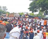 ॲट्रॉसिटीसह सवर्ण वर्गातील अकरा जणांवरील गुन्हे मागे घ्या, सकल हिंदू समाजासह व्यापाऱ्यांचा सोनईत मोर्चा