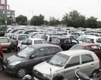 वागळेतील 22 बेवारस गाड्यांची उचलबांगडी, वाहतूक शाखा, महापालिकेची संयुक्त कारवाई