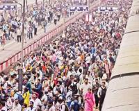 रेल्वे कर्मचाऱ्यांच्या संतापाचा उद्रेक! मुंब्रा प्रकरणातील ’पक्षपाती’ गुह्याच्या निषेधार्थ प्रचंड आंदोलन, सीएसएमटीमध्ये मोटरमनच्या ’लॉबी’समोर तासभर ठिय्या